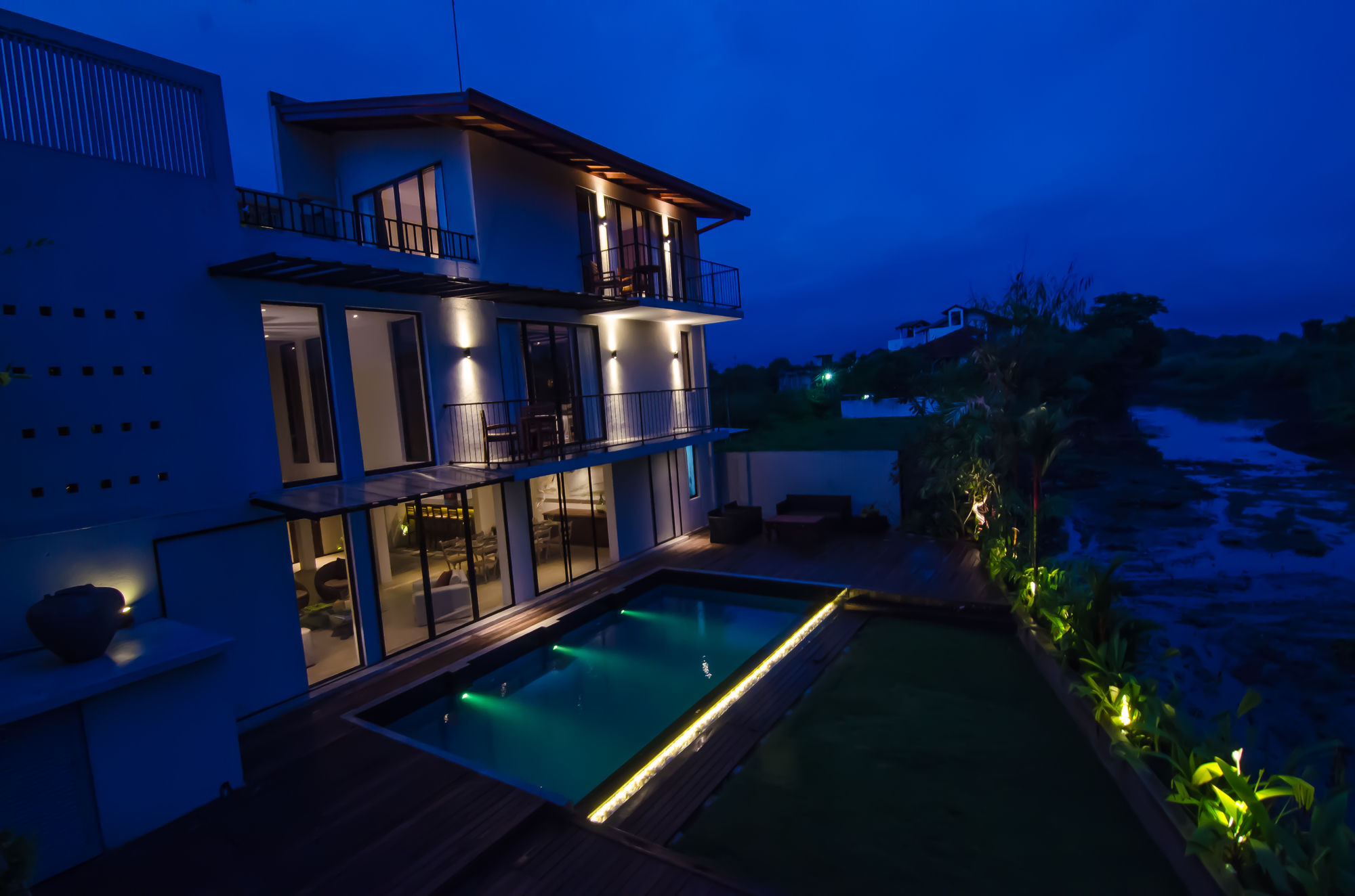 The Mangrove Hotel Colombo Exteriör bild